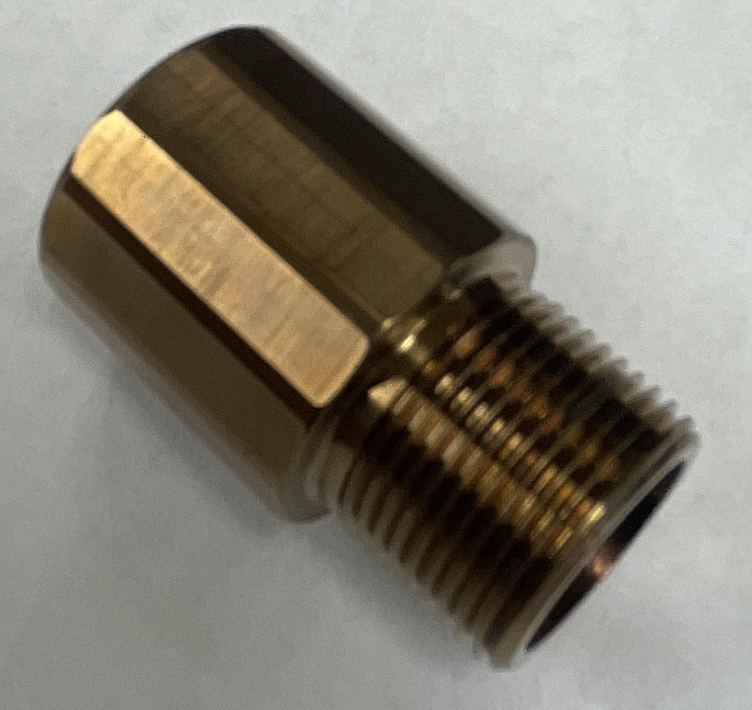 Metal threaded connector for plumbing applications.