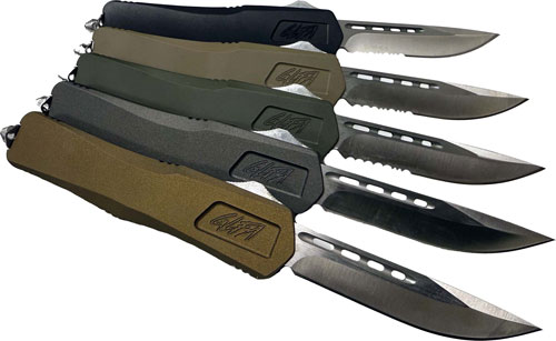Assorted tactical knives in various colors.