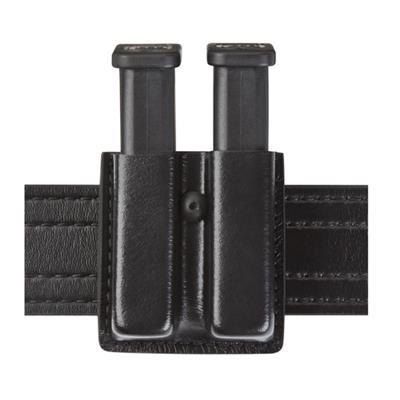 Black dual magazine pouch for holding ammunition