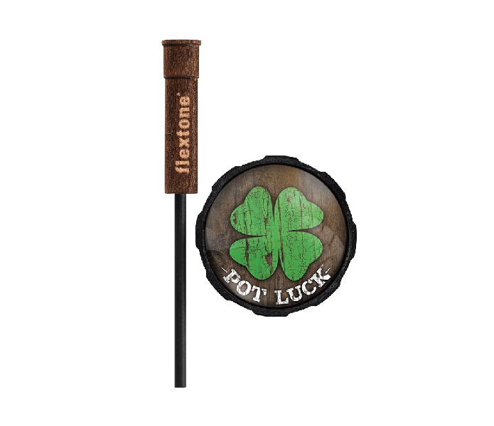 Wooden cigar accessory with clover Pot Luck emblem