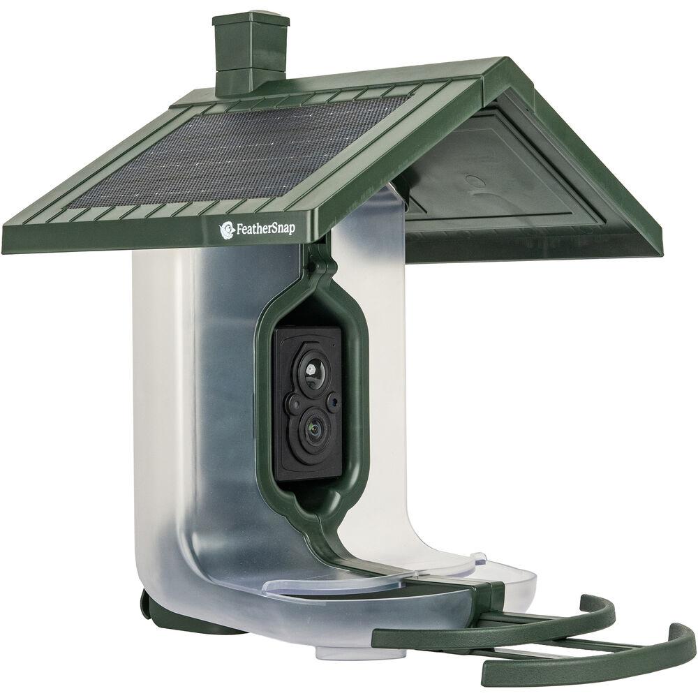 Smart bird feeder with built-in camera