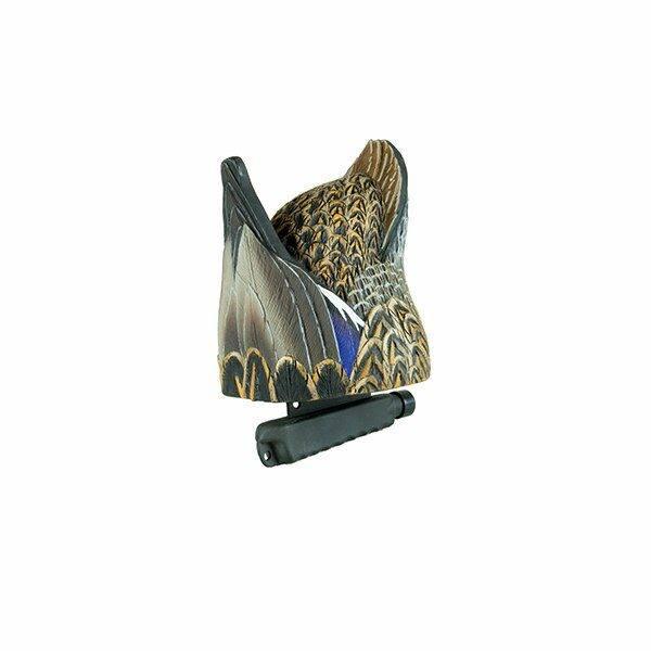 Realistic duck decoy tail with mounting mechanism