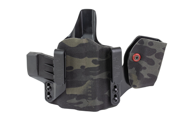 Camouflage-patterned concealed carry pistol holster with clip