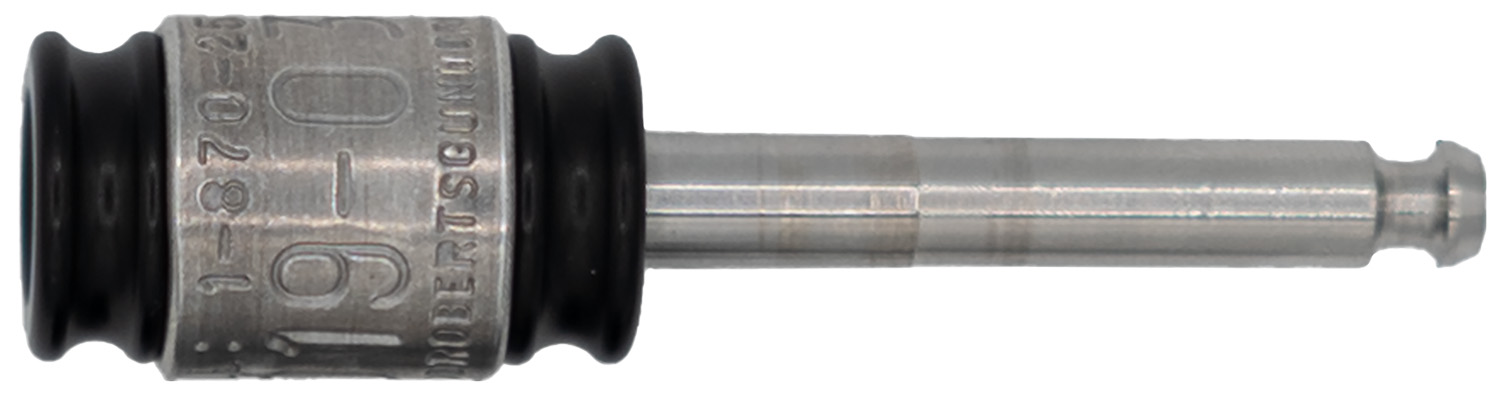 Metal fuel injector with rubber O-rings