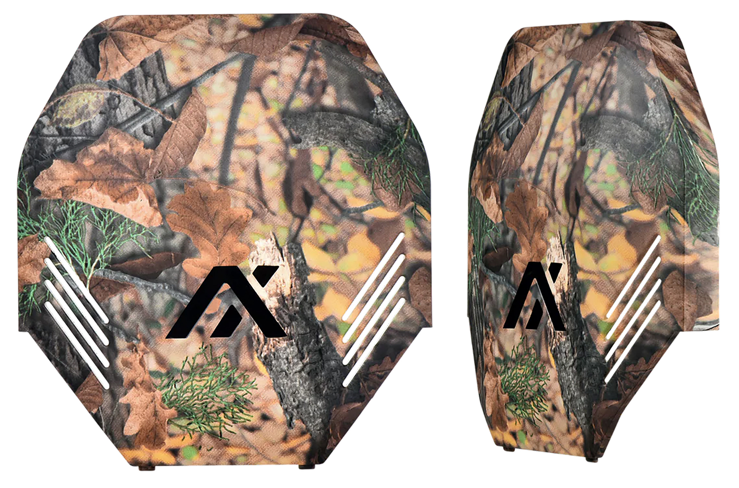 Camouflage tactical vest with forest leaf pattern