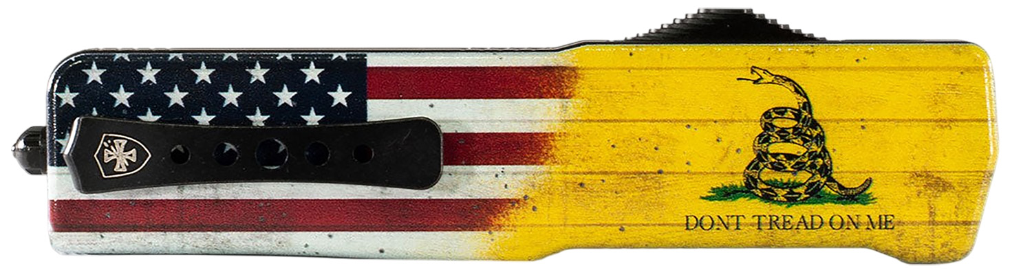 Folding knife with American and Gadsden flags