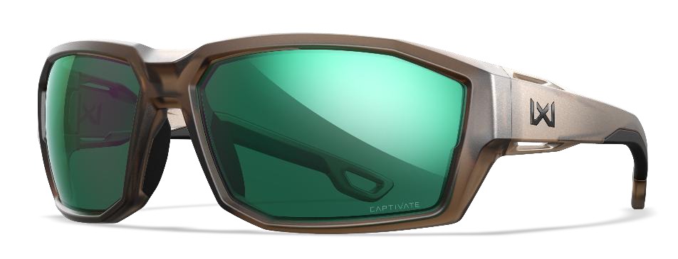 Sport sunglasses with green mirrored lenses