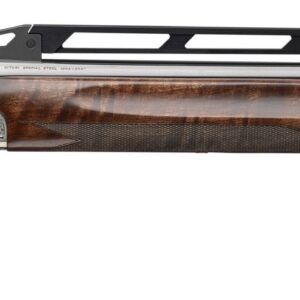 Over-under shotgun with wooden stock and engraving