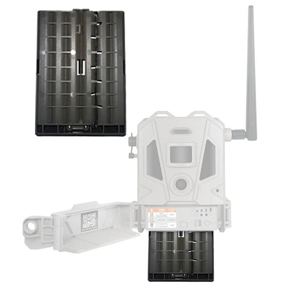 Trail camera with antenna and battery cartridge