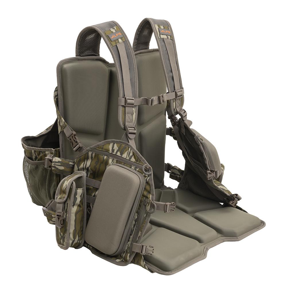 Hunting backpack with fold-out padded seat