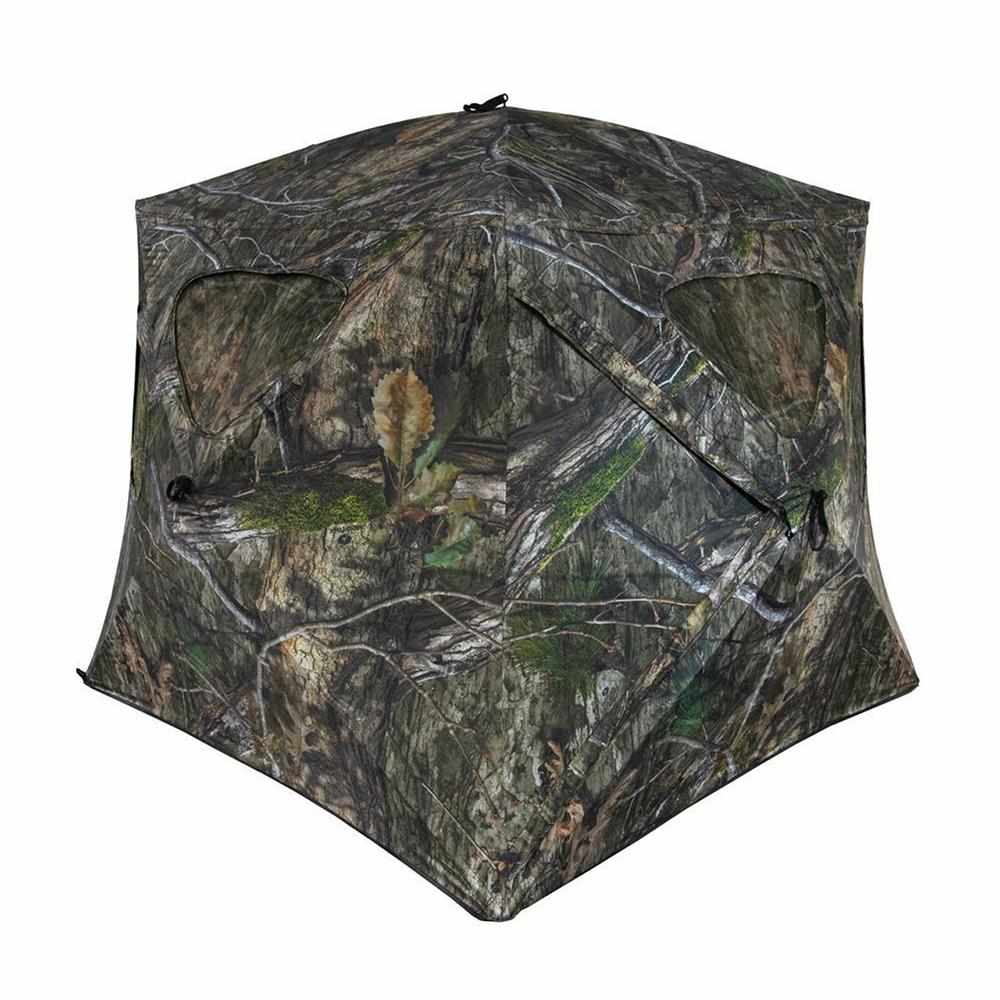 Camouflage hunting blind tent with mesh windows
