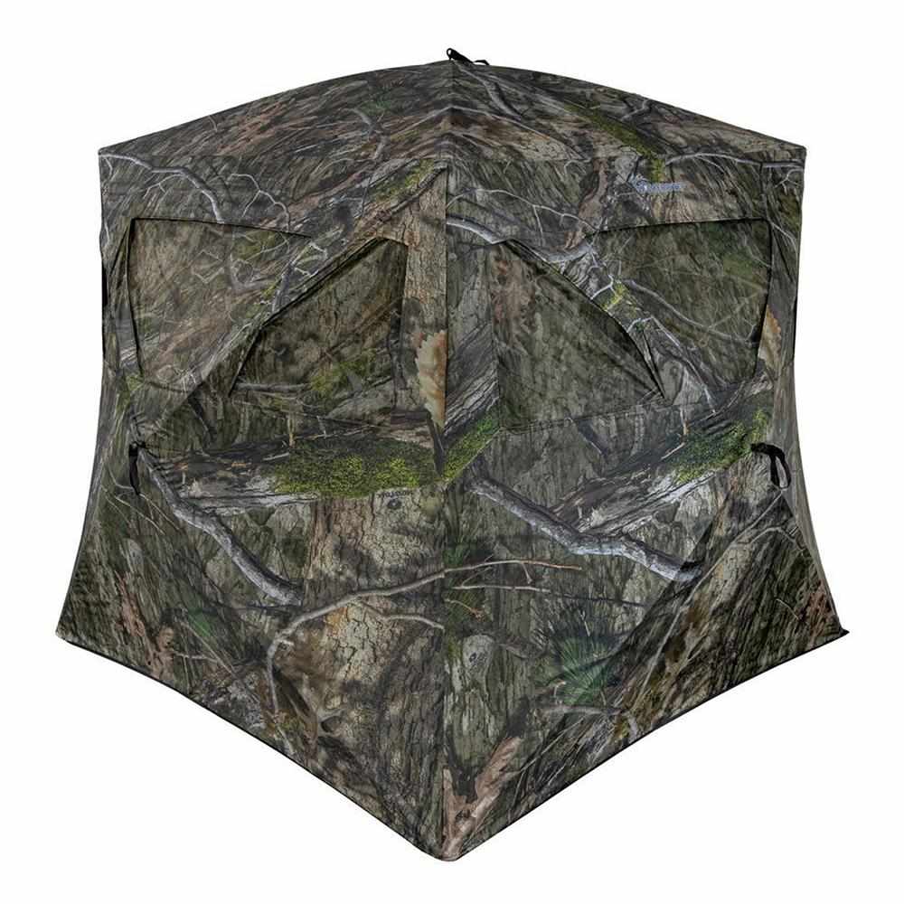 Camouflage pop-up hunting blind with mesh windows