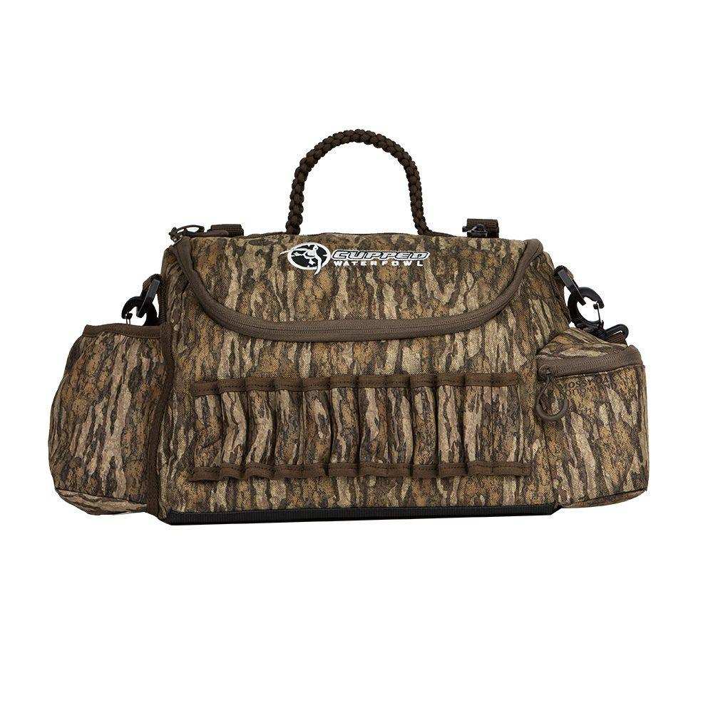 Camouflage hunting duffel bag with multiple pockets
