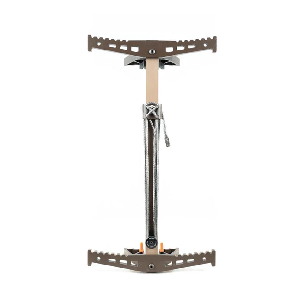 Compact portable camping stove with metal supports