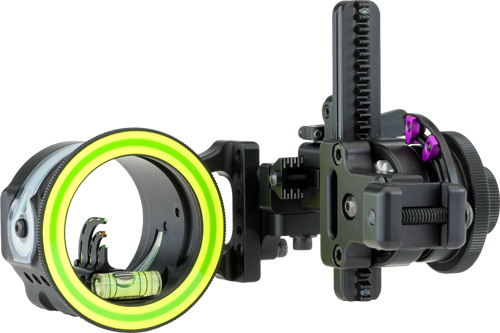 Archery bow sight with green illuminated ring