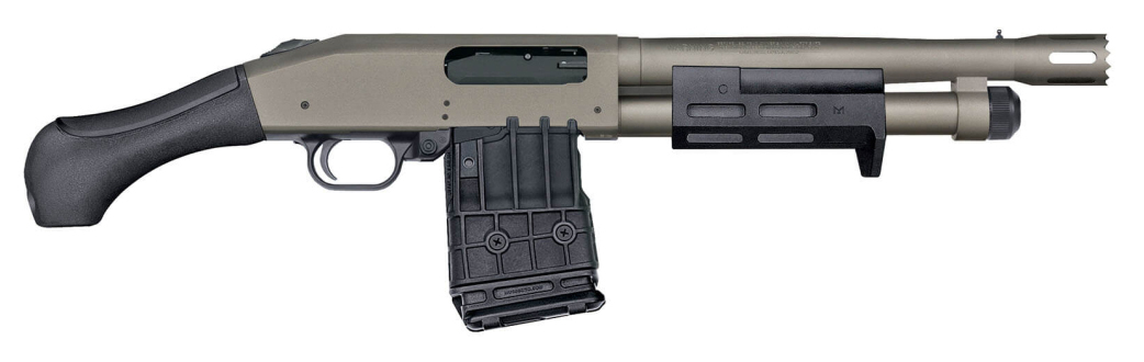 Tactical pump-action shotgun with detachable magazine