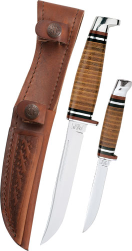 Two hunting knives with leather sheath