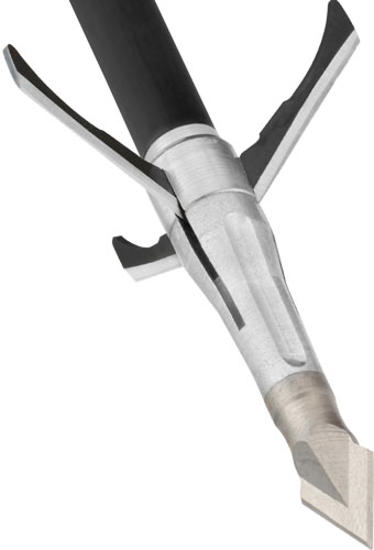 Close-up of multi-blade broadhead arrow tip
