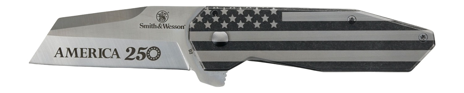 Smith & Wesson America 250 folding knife with flag handle