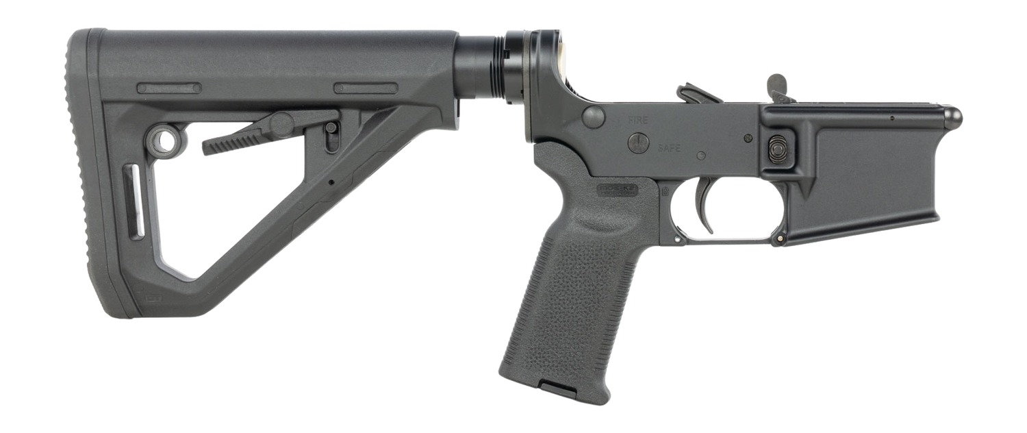 AR-15 style lower receiver with adjustable stock