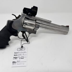 Smith & Wesson 629-4 .44 Magnum revolver