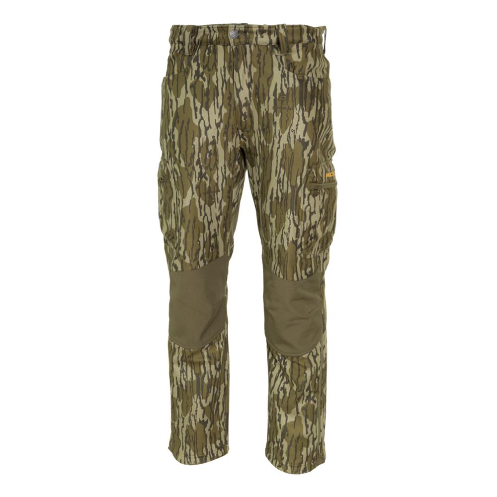 Camouflage cargo pants with reinforced knee panels