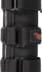 Black padded wrap with adjustable straps