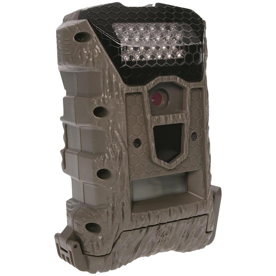 Camouflage trail camera with infrared LED panel